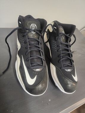 Nike Alpha Talon Football Cleats NEW Men’s Size 13.5 Black White